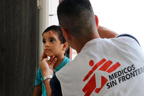 Medical needs of Venezuelan migrants overwhelm the capacity of the Colombian health system