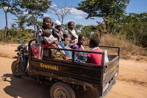 Helping tackle malnutrition and malaria in Angola