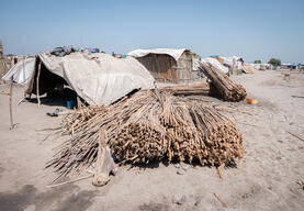 Makeshift displaced persons camp, Bentiu town