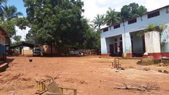 Zemio hospital deserted after armed men attacked the people sheltering there from violence.