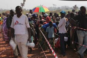 Camp Mpoko, measles vaccination