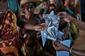 Malnutrition emergency: mobile clinic in Ranobe