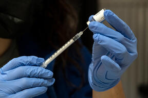 Covid-19 vaccination in Brussels for homeless, migrant and undocumented people