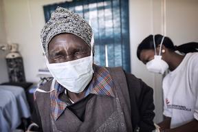 HIV and DR-TB treatment in Swazialnd, October 2013 (MSB3196 )