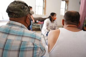 Mexico migrants displaced by violence flee to the USA