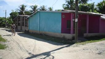 Excluded women: the severe limitations of access to sexual and reproductive health