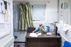 Portraits of MSF health workers in Gaza healing the wounds of the Great March of Return