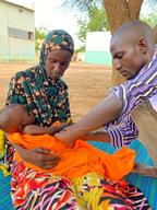 Saving children’s lives with bead necklaces in Mali