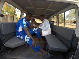 MSF clinic in Niamey to treat people on the move