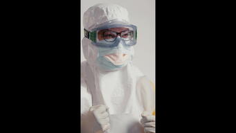 Putting on a PPE | WEBCLIP INT