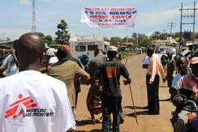 Kenya: new HIV program in Ndhiwa, Homa Bay + project launch ceremony, JC Nougaret / MSF, april 2014.