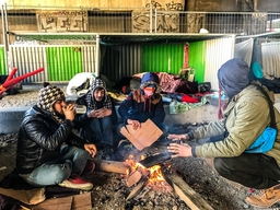 Situation of migrants around the refugee center in La Chapelle, Paris.