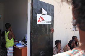 Web Clip (INT + Photos) Sam Turner HOM Libya