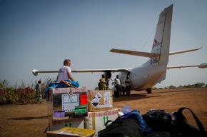 MSF team traveling by plane to Paoua
