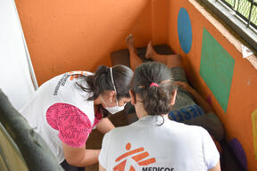 Excluded women: the severe limitations of access to sexual and reproductive health