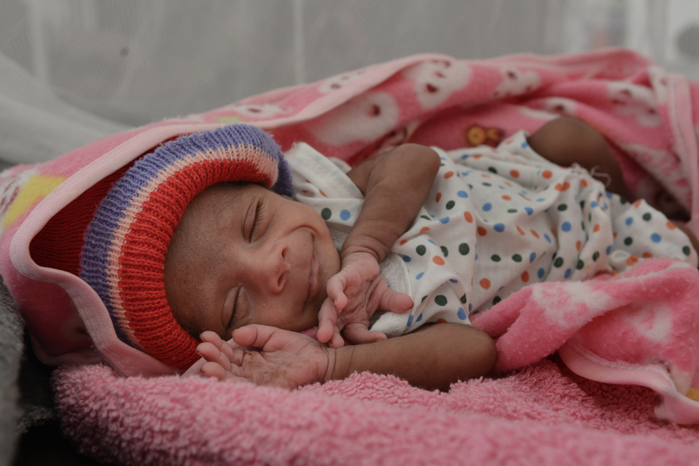 Sudan: This baby was born prematurely, weighing only 1.2 kg. His mother gave birth at MSF’s maternity clinic in Al-Tanideba camp.