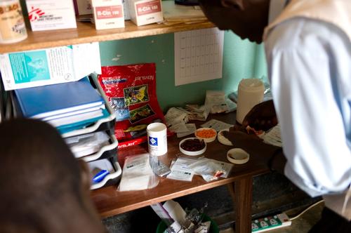 MSF TB treatment in north Uganda, 2011-12